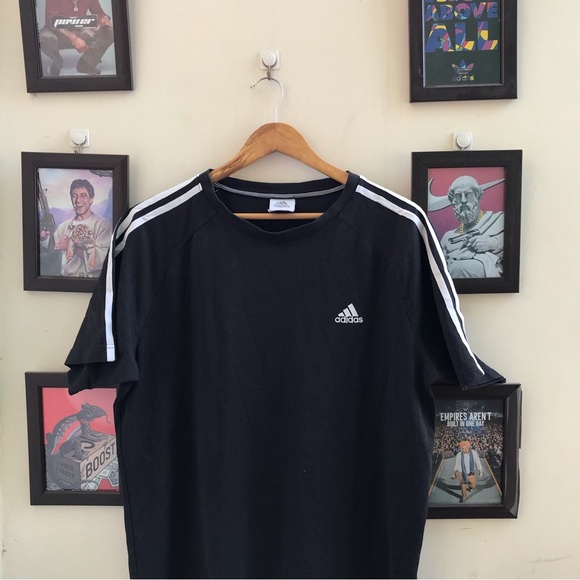 Adidas basic loose fit tshirt (L-XL) - Picture 7 of 7